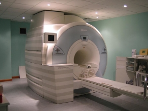 מכונת MRI. לא מקום אידיאלי לשעת סיפור.